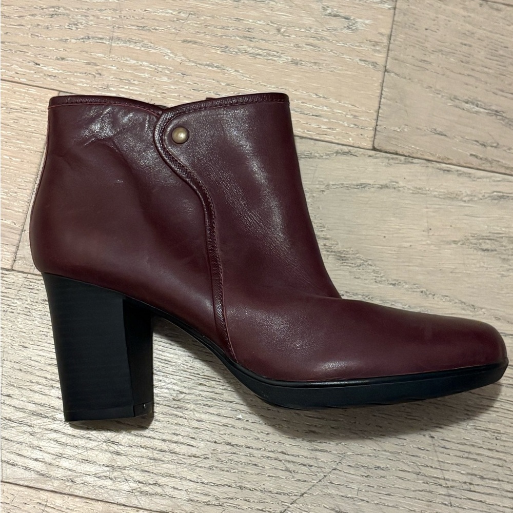 Clarks Boots Size 10